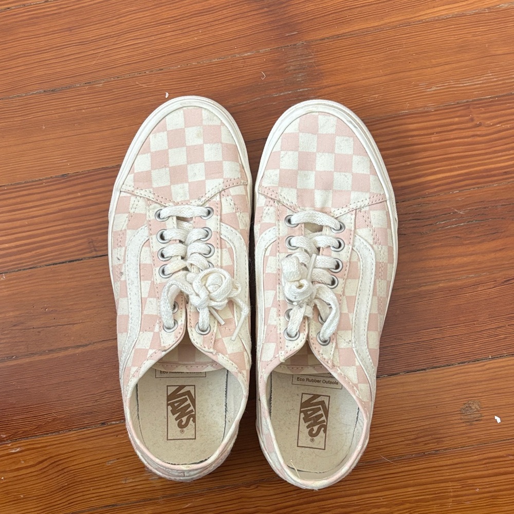 Vans Light Pink Checkered Lace-Up Shoes
